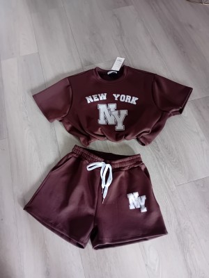 Comfy Croptop set NY chocobruin 