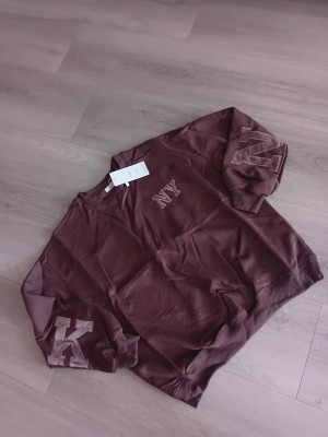 NY backtekst sweater choco 