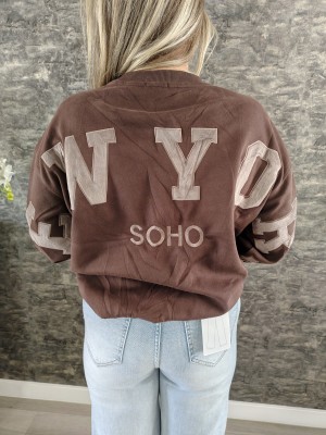 NY backtekst sweater choco