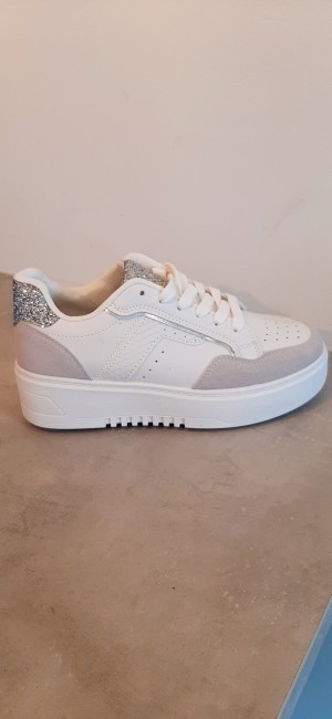 sneaker wit /zilver  B026 -95