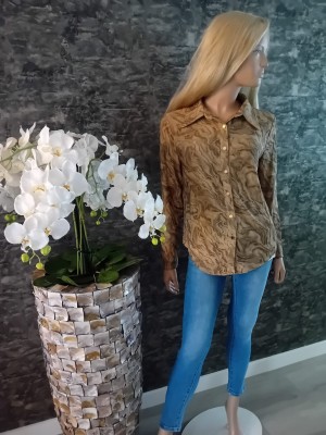 Blouse by swan gold HS8975