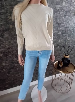 Truitje zandbeige by clara CH 8855