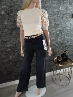 Top pof beige by clara D7253