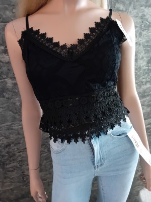 Croptop lace black 20112