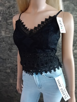 Croptop lace black 20112