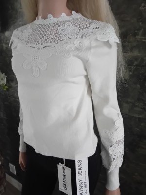 Trui wit kant MCY05222 Elsa.m by may