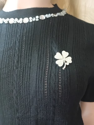 Top strass met broche zwart ymce 0049