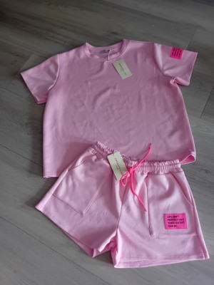Tweedelig comfy setje met plaatje rose