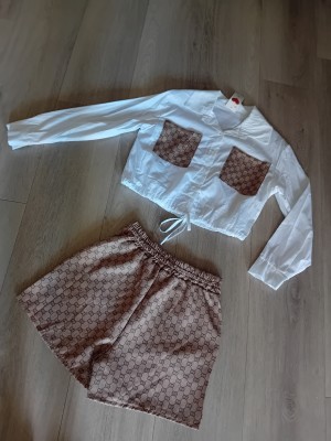 Tweedelige inspired blouse set 