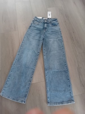 Viral tik tok jeans strass kontzak monday